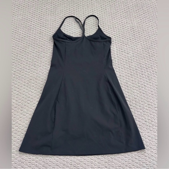 Vuori One Shot Tennis Dress
Small
Prep
Pickle Ball
Athleisure
Country Club
Black - Picture 3 of 4